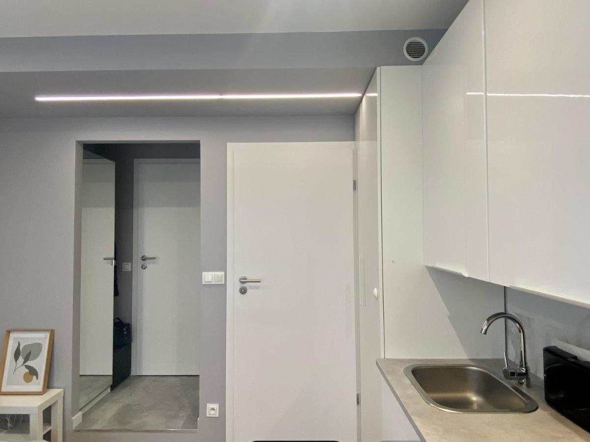ורוצלב Enes Apartments Legnicka Street A מראה חיצוני תמונה