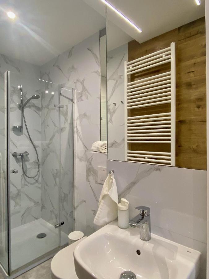 ורוצלב Enes Apartments Legnicka Street A מראה חיצוני תמונה